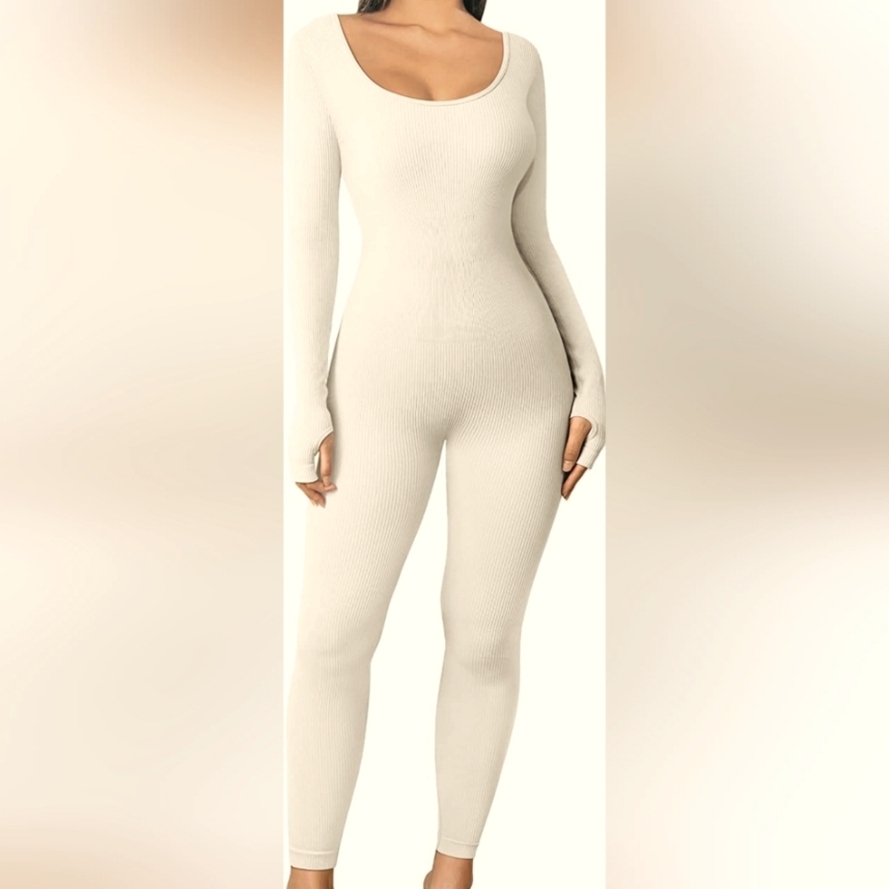 Cream Bodysuit Ribbed Size Large NWOT